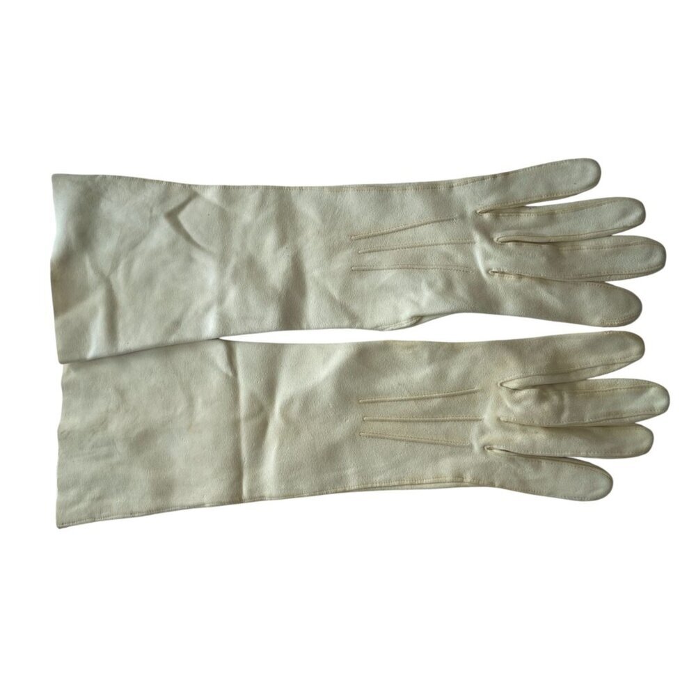 Vintage 1960's Kislav Marshall Fields Soft Off White Opera Gloves - Picture 3 of 12